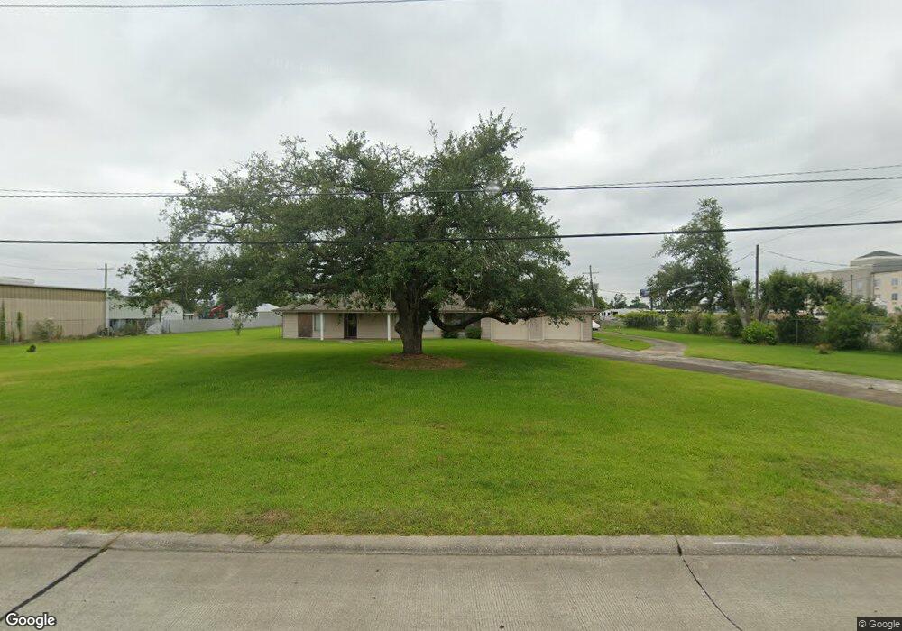 909 N Grace St, Lake Charles, LA 70615 - photo 1