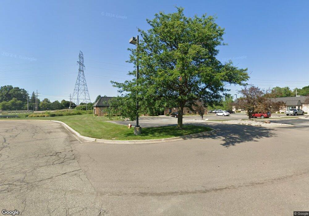 4438 Oak Bridge Dr, Flint, MI 48532 - photo 1