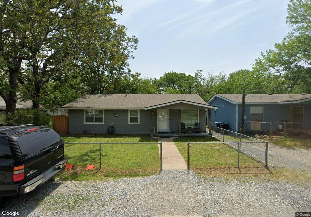 1028 Chase St, Denison, TX 75020 - photo 1