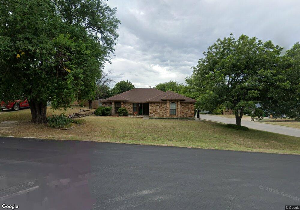 715 W Mulberry St, Decatur, TX 76234 - photo 1