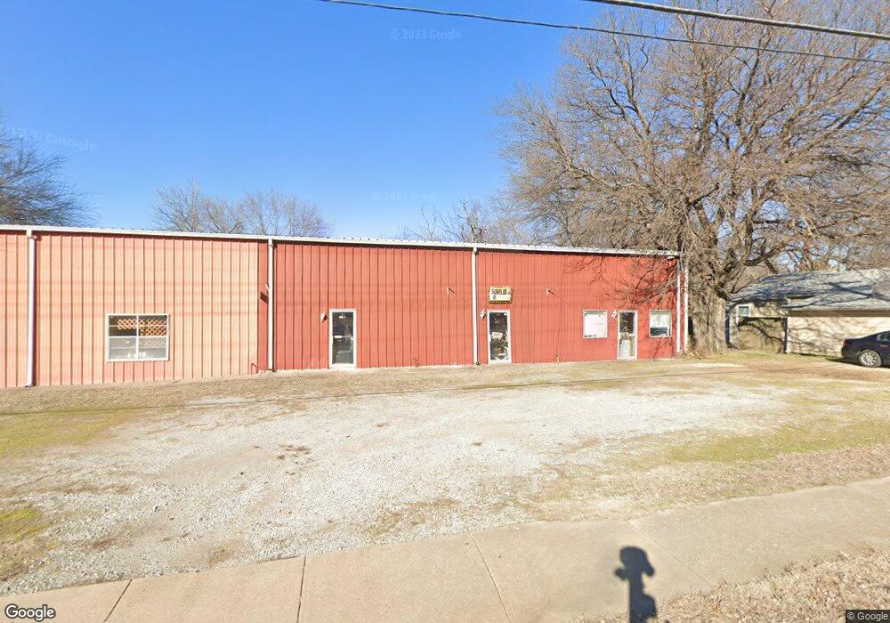 416 W Blue Starr Dr, Claremore, OK 74017 - photo 1