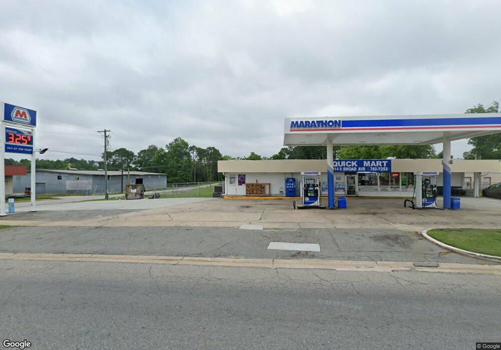 334 W Broad Ave, Doerun, GA 31744 - photo 1