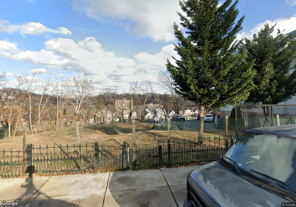 100 Saratoga Ave, Yonkers, NY 10705 - photo 1