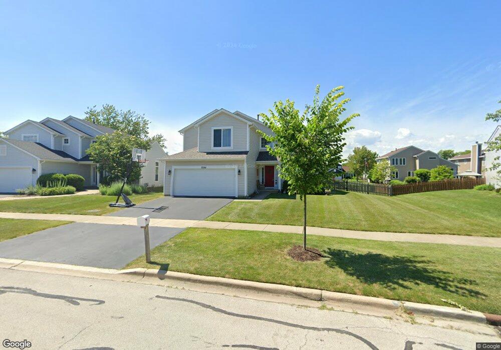 2044 Cobblebrook Ln, Naperville, IL 60565 - photo 1