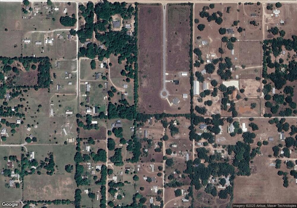 8801 Valerie Ct, Zephyrhills, FL 33540 - photo 1