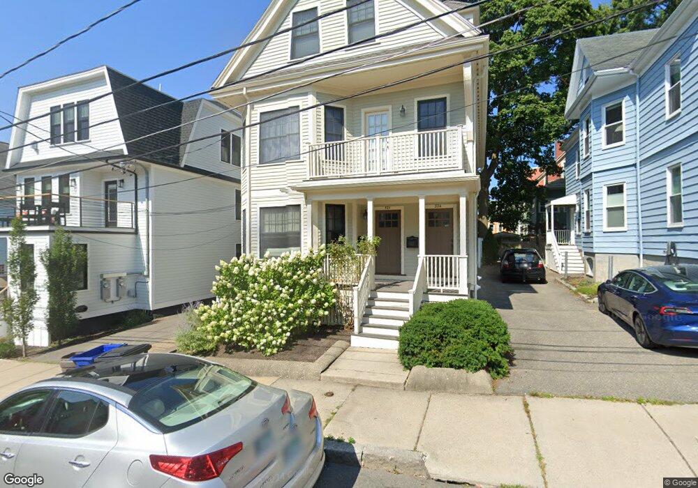 32 Burnside Ave unit 1, Somerville, MA 02144 - photo 1