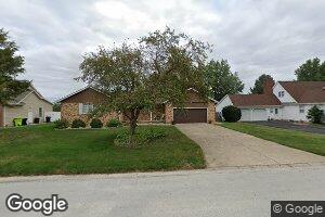 402 N Sycamore St, Maroa, IL 61756