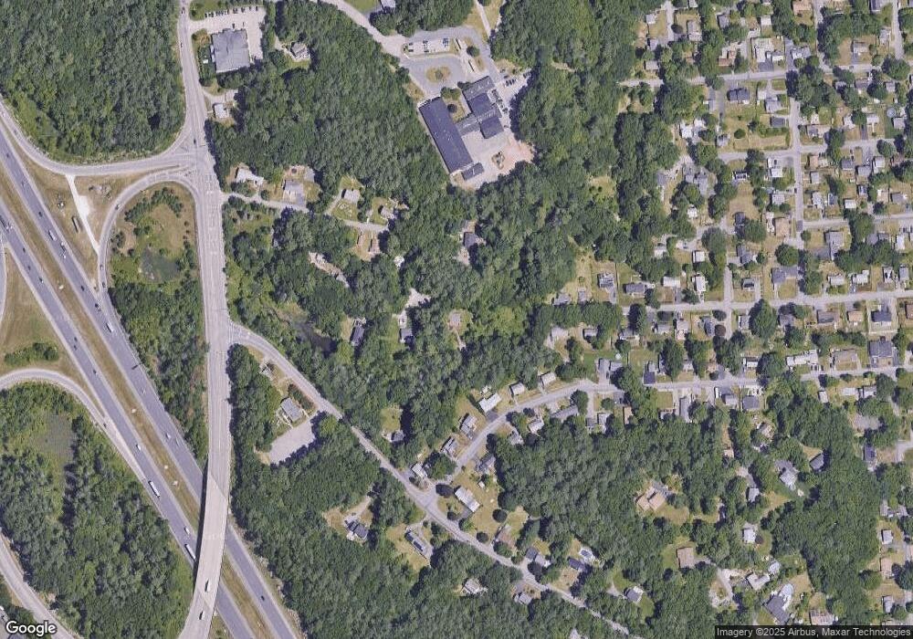 75 Rosewood Ave, Billerica, MA 01821 - photo 1