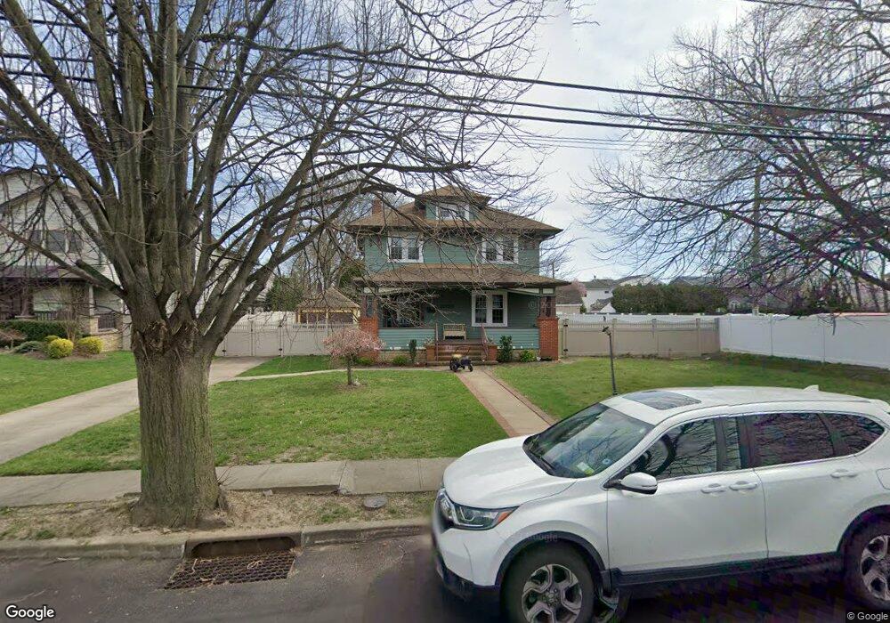 2058 Kirkwood Ave, Merrick, NY 11566 - photo 1