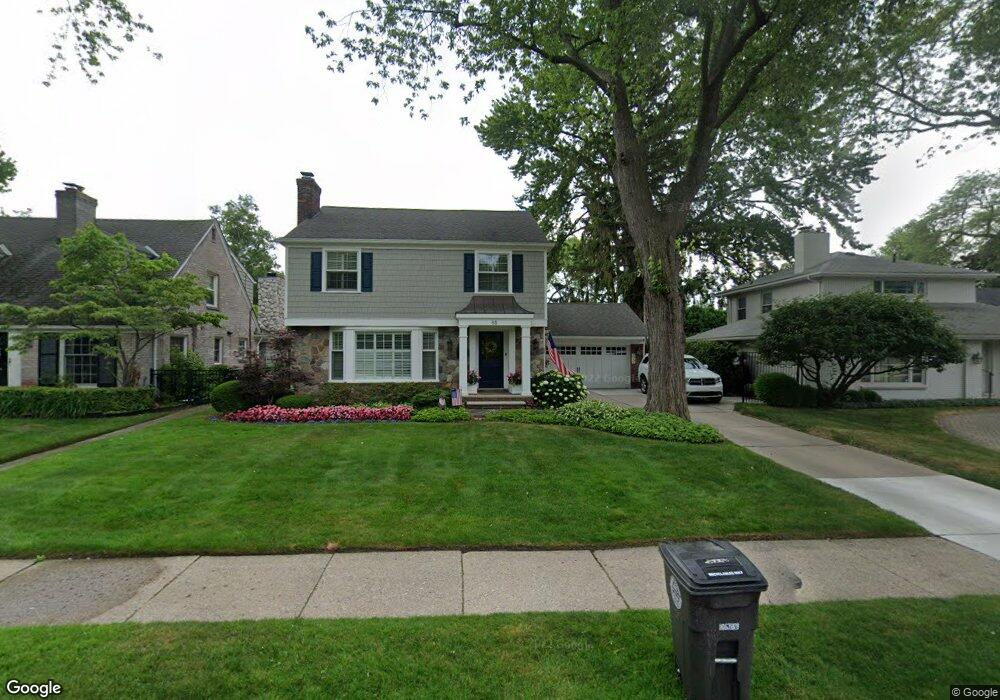 85 Handy Rd, Grosse Pointe Farms, MI 48236 - photo 1