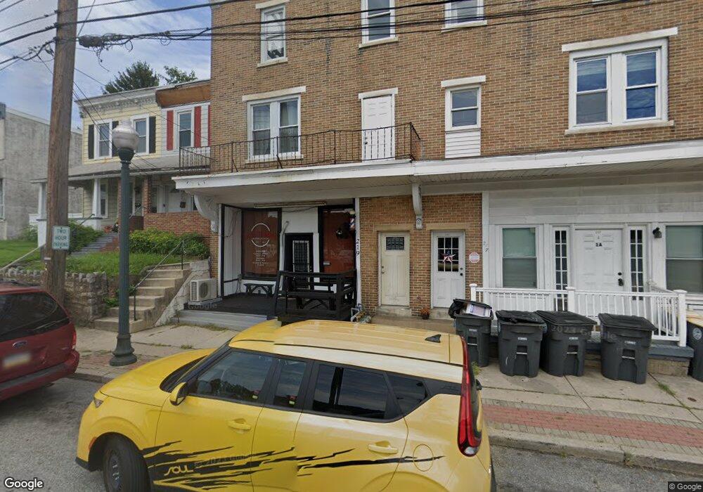 219 W Lancaster Ave, Downingtown, PA 19335 - photo 1