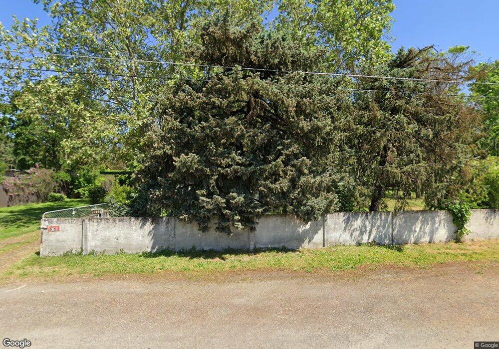 5616 Gebhard Rd, Central Point, OR 97502 - photo 1