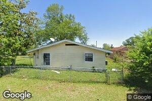 516 Hackberry St, Lake Charles, LA 70615