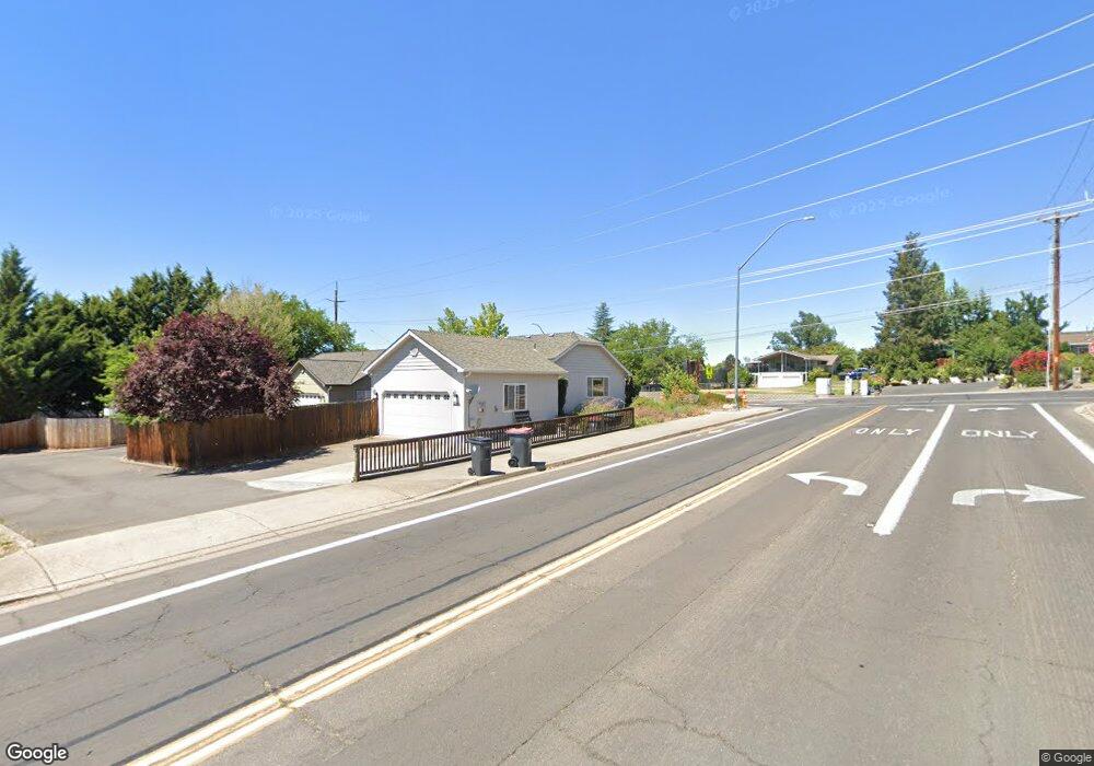 3080 Lone Pine Rd, Medford, OR 97504 - photo 1