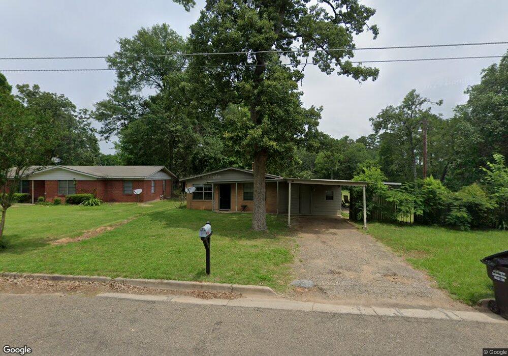 2059 Laura Ln, Longview, TX 75601 - photo 1