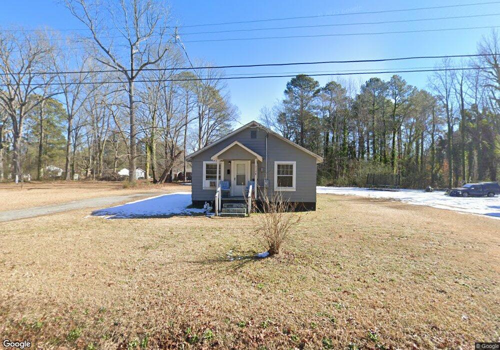1128 Oakland St, Roanoke Rapids, NC 27870 - photo 1