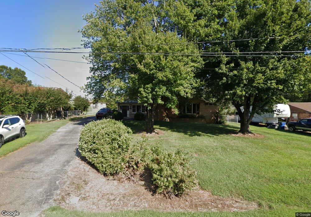 3719 34th Avenue Place NE, Hickory, NC 28601 - photo 1