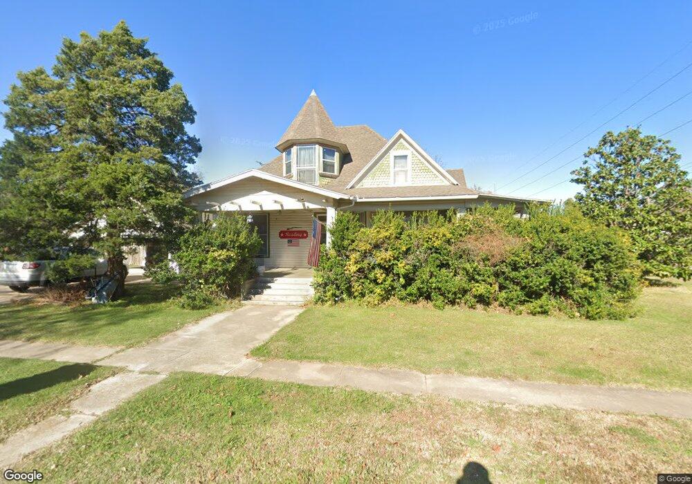 827 E Seneca Ave, McAlester, OK 74501 - photo 1