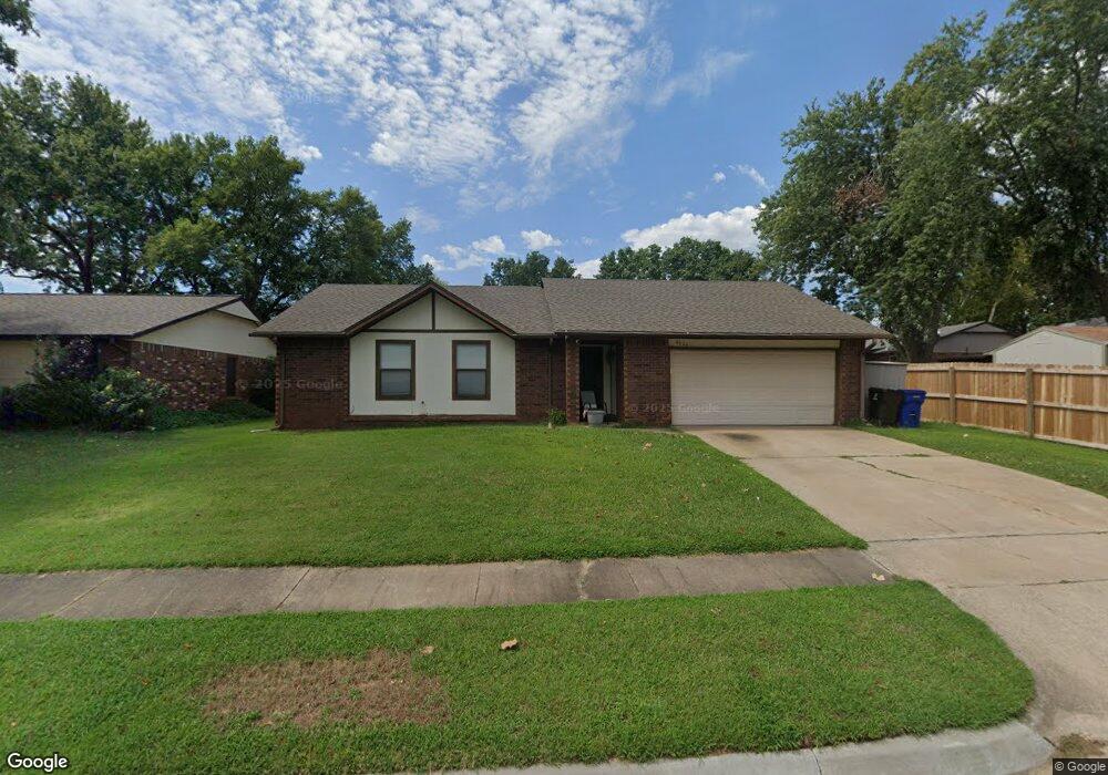 4904 S Ironwood St, Broken Arrow, OK 74011 - photo 1