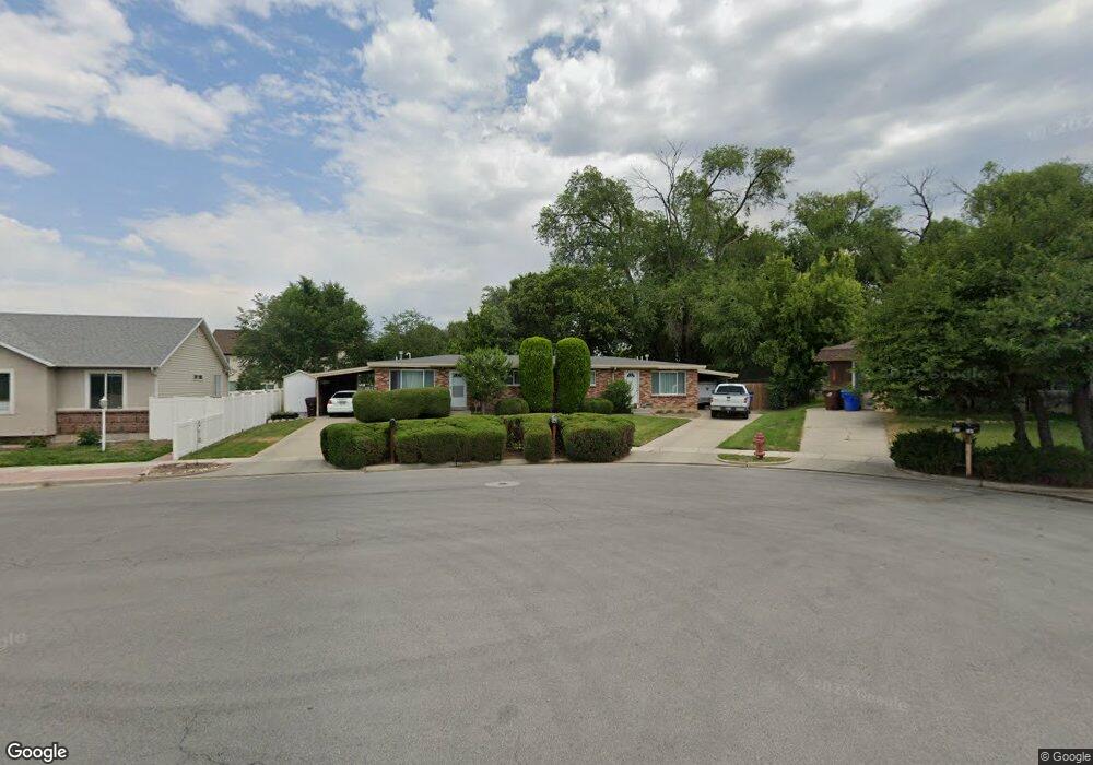 717 Lois Cir, Midvale, UT 84047 - photo 1