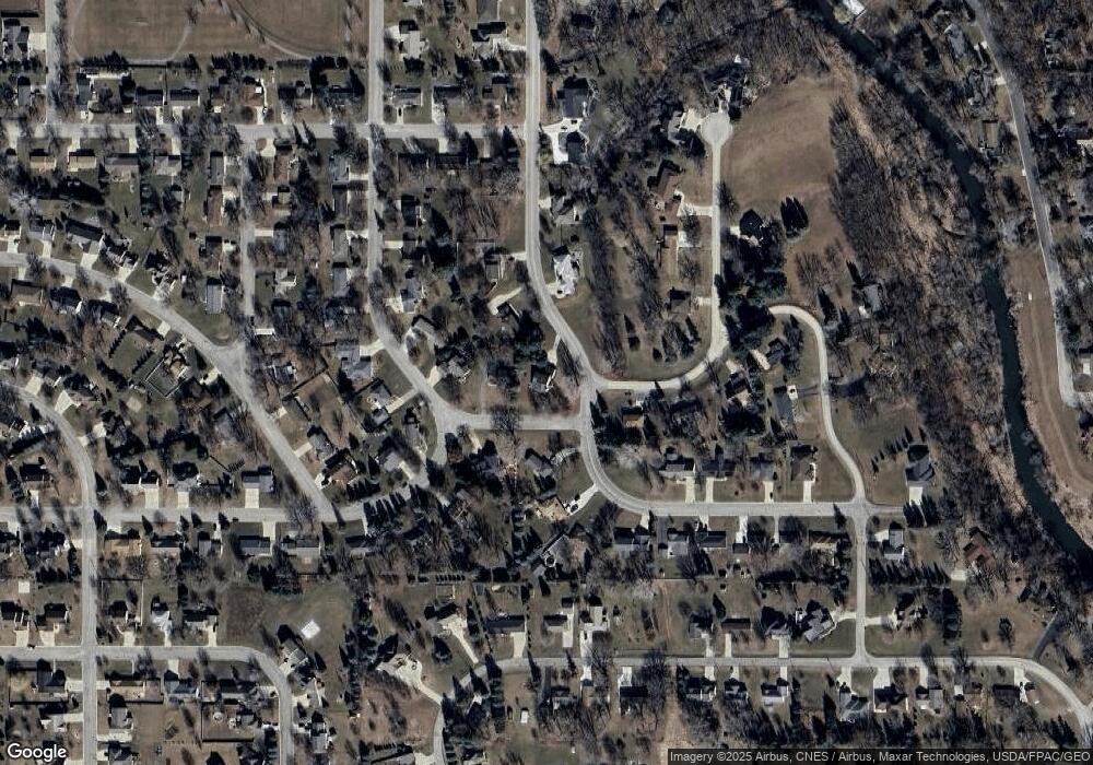 610 24th St SW, Austin, MN 55912 - photo 1