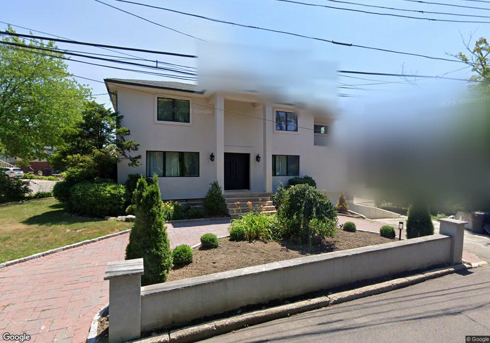 204 147th Place, Whitestone, NY 11357 - photo 1