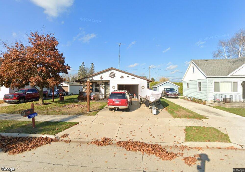 2126 43rd St, Two Rivers, WI 54241 - photo 1