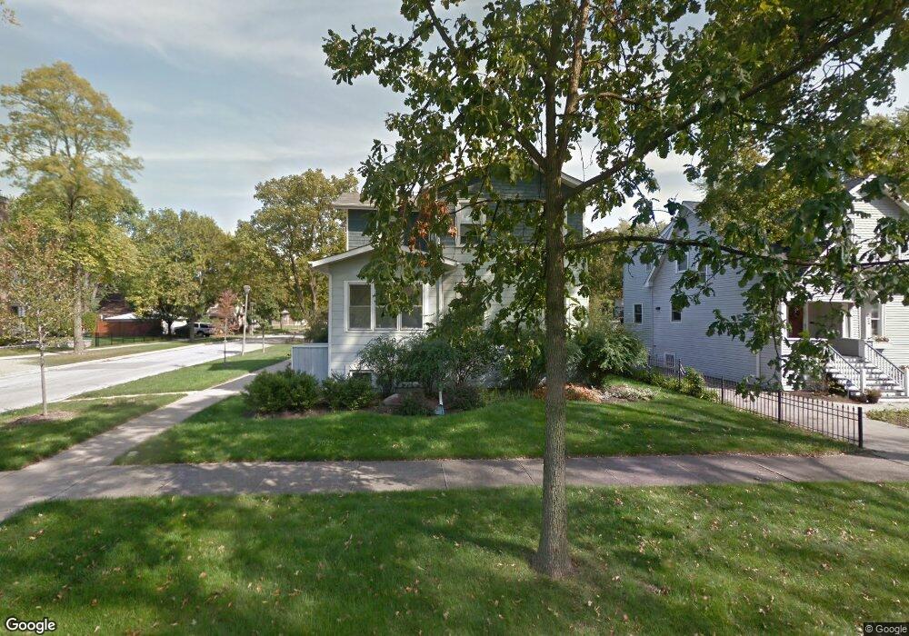 339 N Larch Ave, Elmhurst, IL 60126 - photo 1