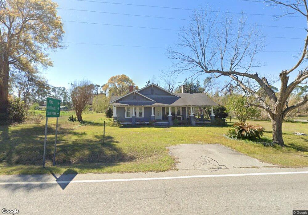 411 N 4th St, Stillmore, GA 30464 - photo 1