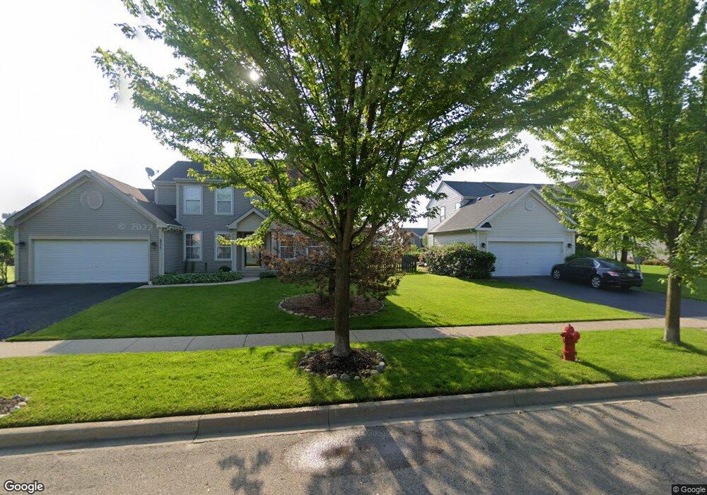 7 Mahogany Ct, Algonquin, IL 60102 - photo 1