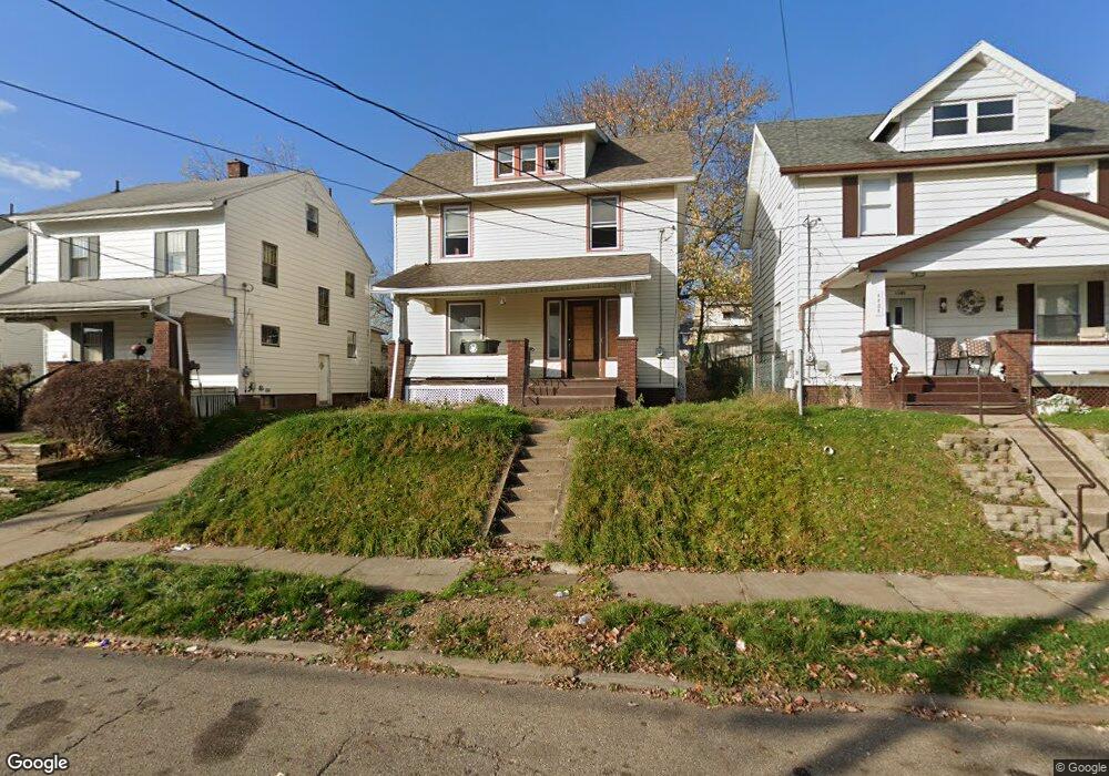 1125 Dartmouth Ave SW, Canton, OH 44710 - photo 1