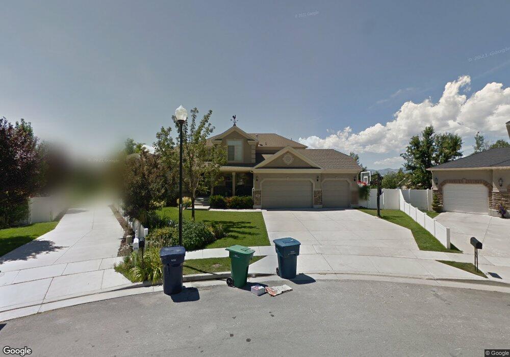 960 Majesty Cir, Sandy, UT 84094 - photo 1