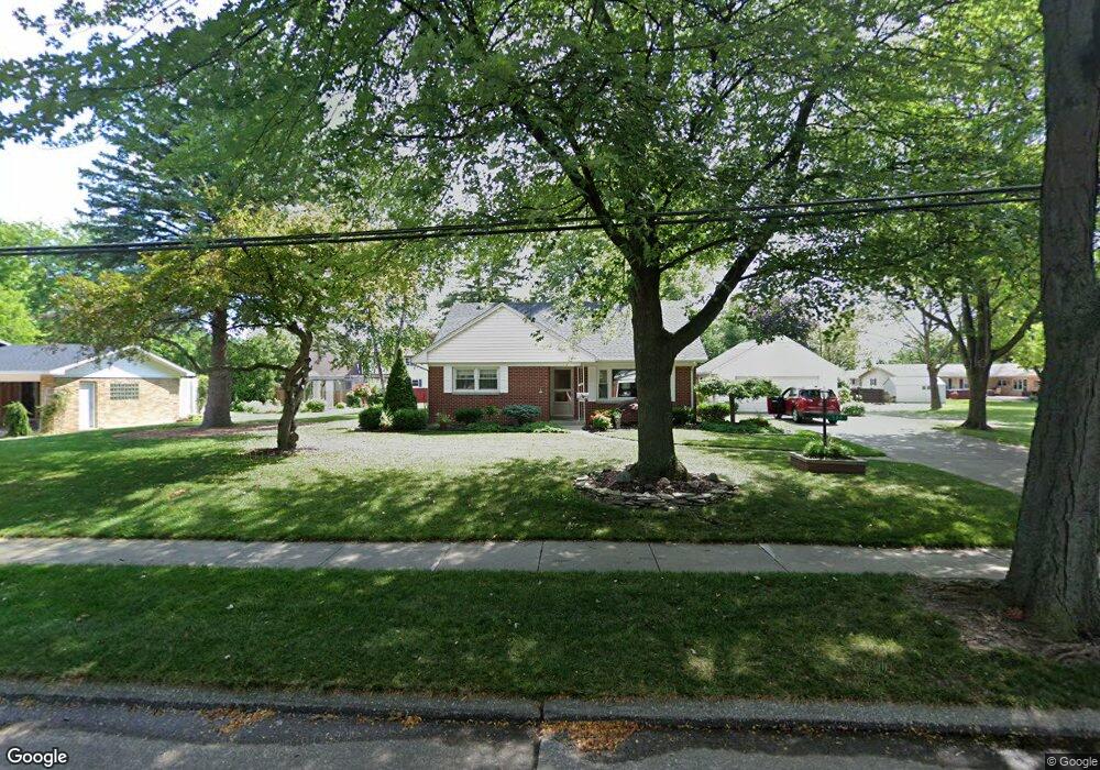 127 Frank Rd, Frankenmuth, MI 48734 - photo 1