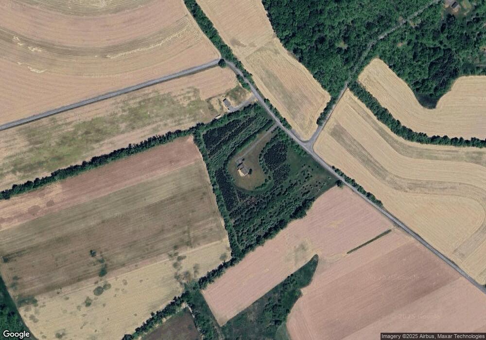 2415 Beacon Rd, Bath, PA 18014 - photo 1