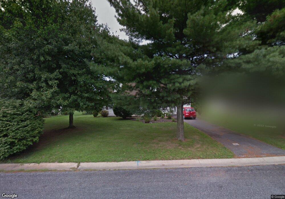 119 Brian Dr, Ephrata, PA 17522 - photo 1