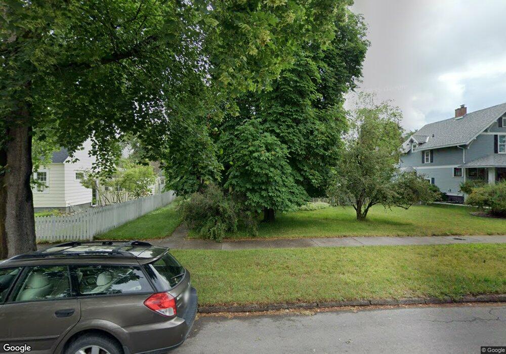 927 3rd Ave E, Kalispell, MT 59901 - photo 1