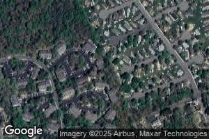 2303 Candlelight Ct, Helmetta, NJ 08828