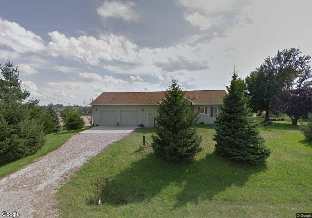 7253 N 19th Ave W, Newton, IA 50208 - photo 1