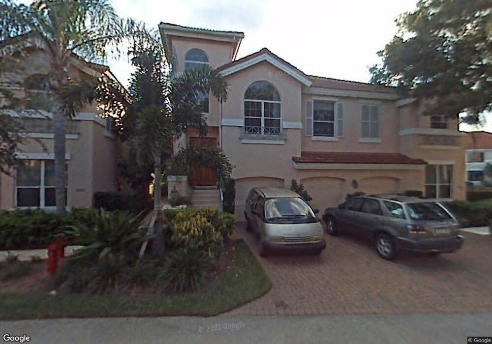 101 Colonade Cir unit 102, Naples, FL 34103 - photo 1