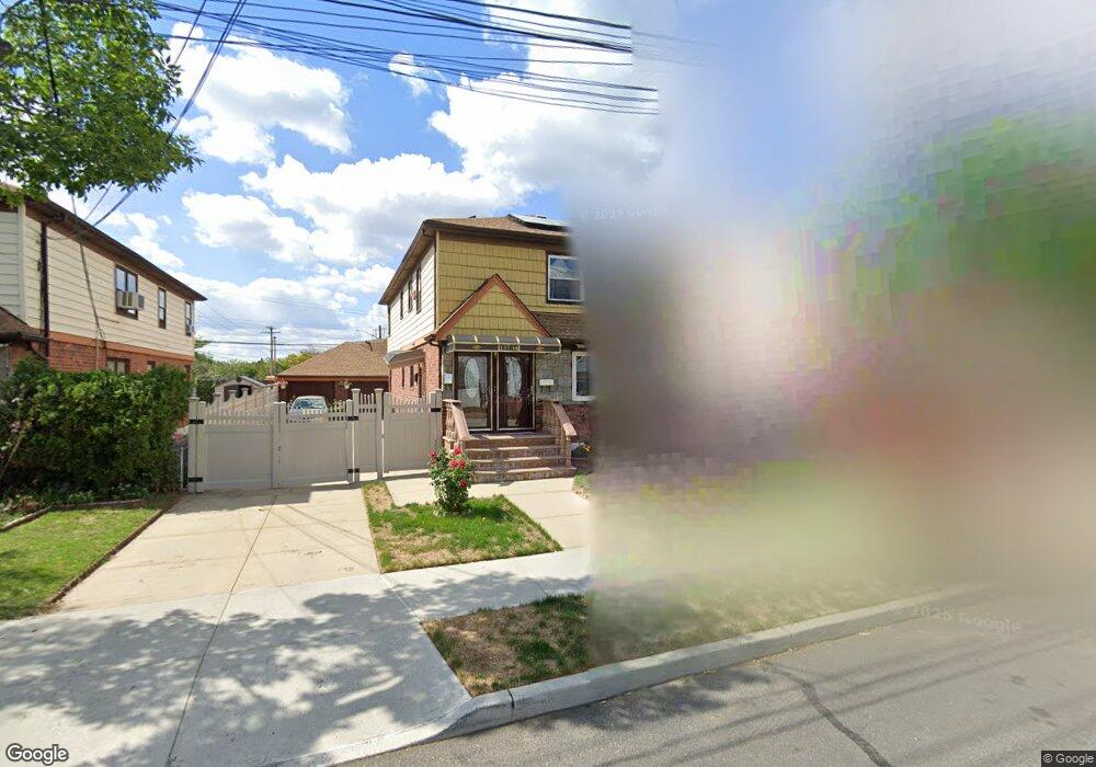 13744 94th St, Ozone Park, NY 11417 - photo 1