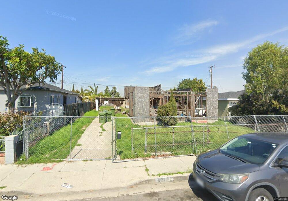 921 W Elm St, Compton, CA 90220 - photo 1