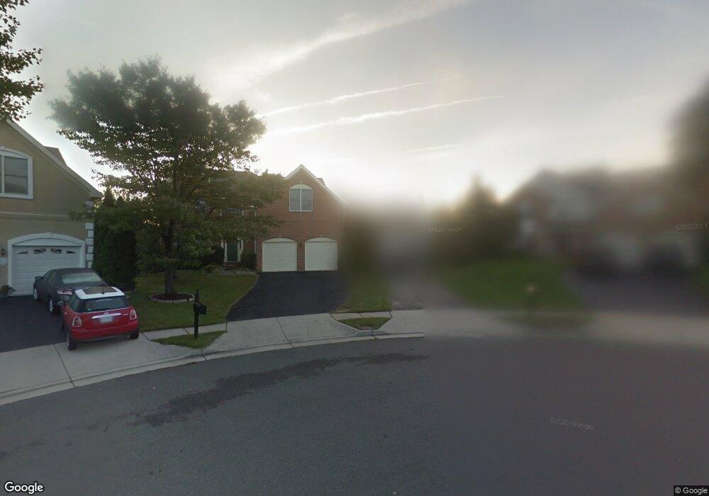 10823 Crippen Vale Ct, Reston, VA 20194 - photo 1