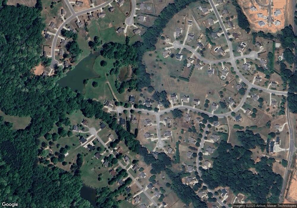 258 Downing St, Hoschton, GA 30548 - photo 1