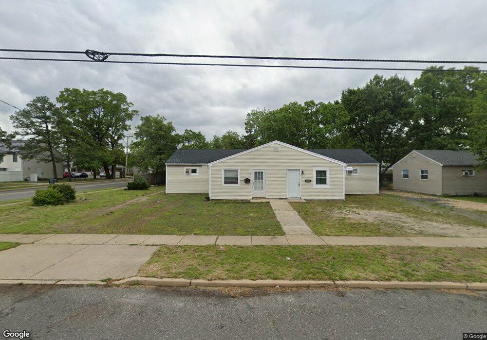 621 Maple St unit 623, Lakehurst, NJ 08733 - photo 1