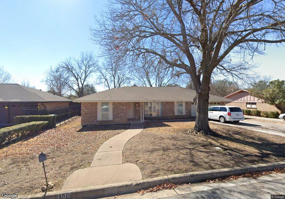 4109 Alicante Ave, Fort Worth, TX 76133 - photo 1
