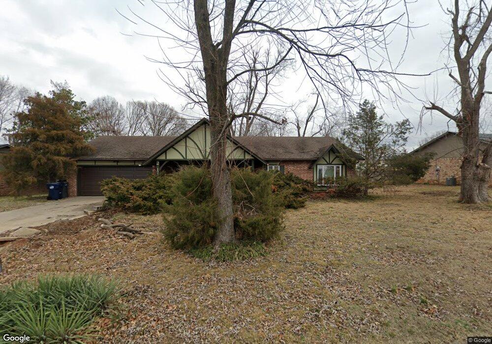 2817 Parkwood Dr, Rogers, AR 72756 - photo 1