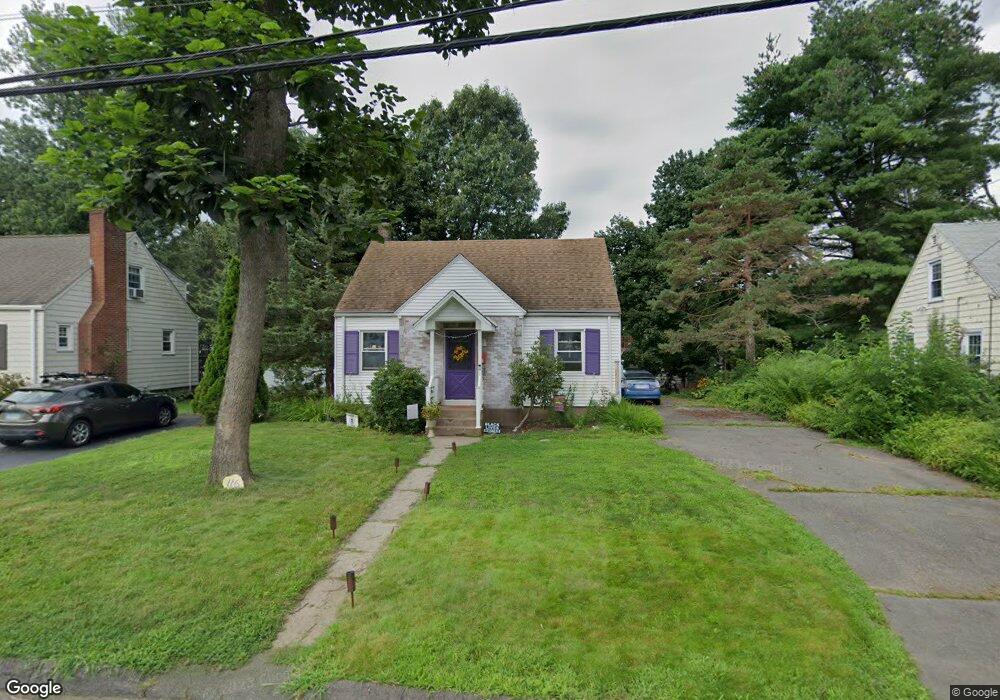 116 Avondale Rd, Manchester, CT 06042 - photo 1