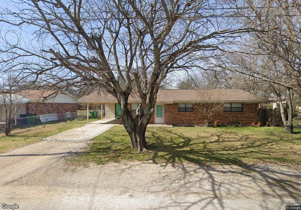 901 N Miller St, Decatur, TX 76234 - photo 1