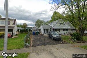 294 Appletree Dr, Levittown, PA 19055