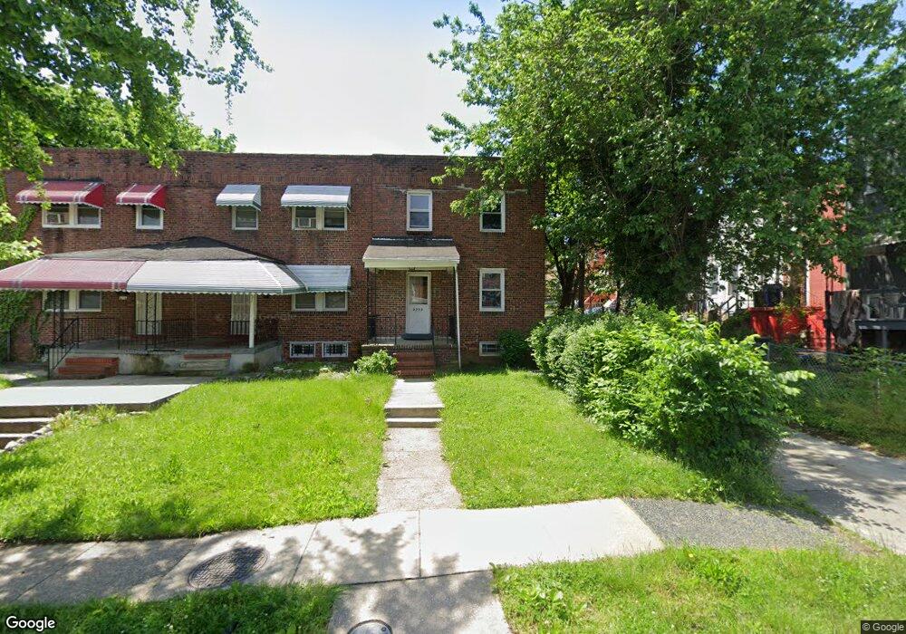 2733 Ellicott Dr, Baltimore, MD 21216 - photo 1